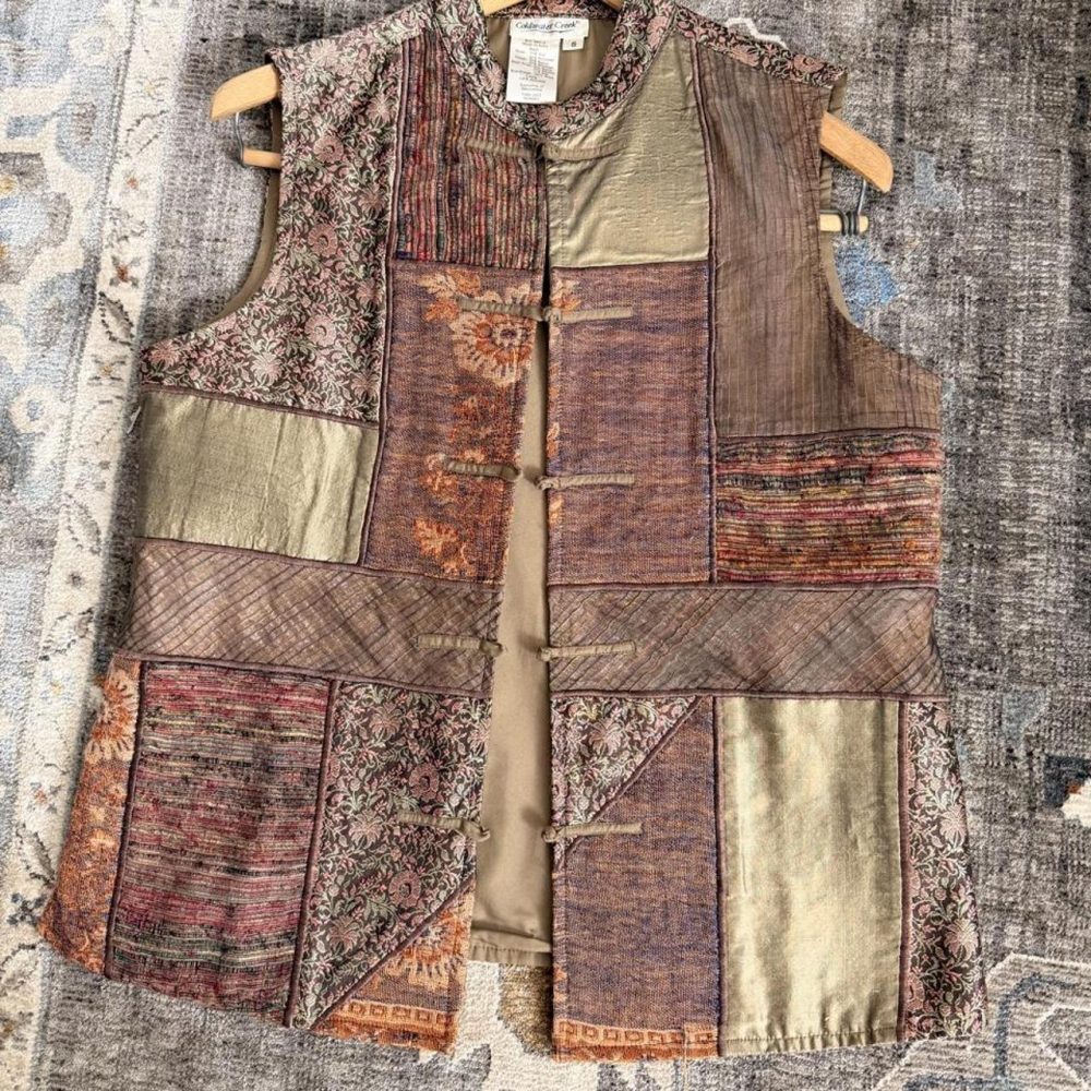 Cold water creek silk blend patchwork vest, size small. Excellent condition! #co